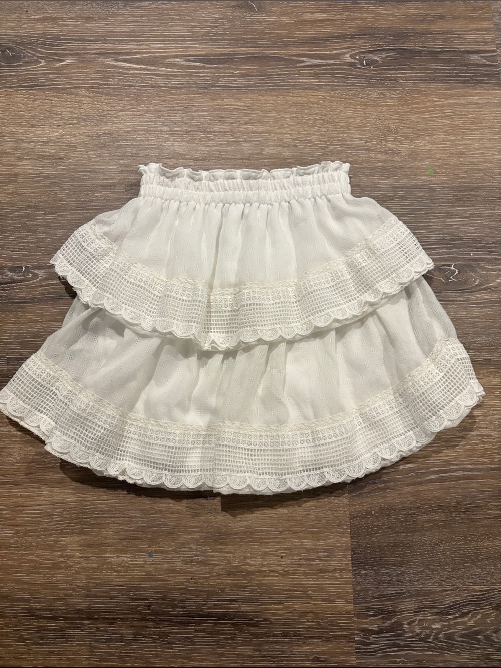 BP White Tiered Lace Mini Skirt